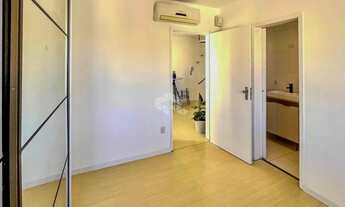 Imagem 6: Cobertura duplex 1 dormitório, reformada, bairro Santana, em Porto Alegre