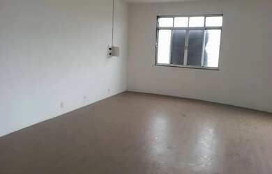 Imagem 4: ALUGO SALA Apartamento com 1 banheiro