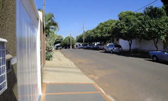 Imagem 7: Alugo 01 Casa 03 Dorm. - 03 vagas - Portão eletrônico (Fernandópolis - SP