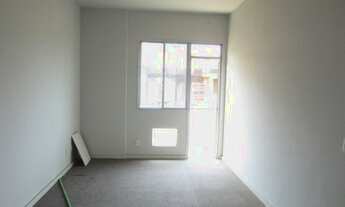 Imagem 2: Apartamento para venda tem 80 metros quadrados com 2 quartos em Vila Isabel - Rio de Janei