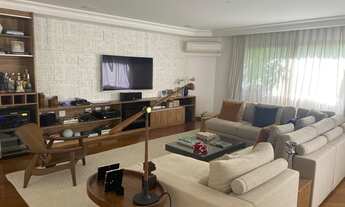 Imagem 2: Apartamento para aluguel possui 280 metros quadrados com 3 quartos em Jardim Europa - São