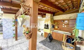 Imagem 3: Casa ampla com 4 dormitórios (sendo 1 suíte com closet) e 5 vagas de garagem!