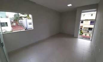 Imagem 5: Casa de condomínio sobrado para aluguel possui 210 metros quadrados com 3 quartos