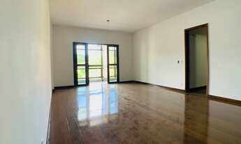 Imagem 2: Apartamento com varanda no centro de TERESÓPOLIS