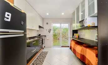 Imagem 6: Casa para venda possui 165 metros quadrados com 3 quartos em Pilarzinho - Curitiba - PR