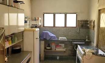 Imagem 5: Rancho na ilha do mangabal