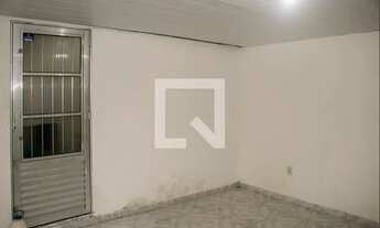 Imagem 2: Casa para Aluguel - Mussurunga, 1 Quarto, 70 m2