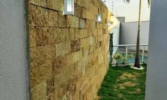 Imagem 3: URGENTE! IMPERDIVEL! Linda casa alto padrão! 270m²! Cond. Fechado! 4 Quartos! Lazer comple