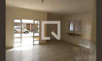 Imagem 2: Casa à Venda - Castanho, 3 Quartos, 85 m2