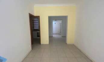 Imagem 4: Apartamento para aluguel possui 68 metros quadrados com 2 quartos em Humaitá - Rio de Jane