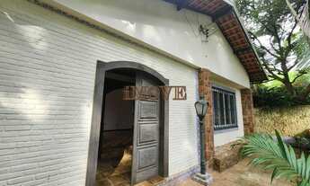 Imagem 2: Casa para aluguel possui 300 metros quadrados com 5 quartos em Jardim Petrópolis - São Pau