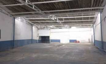 Imagem 3: Ótimo galpão para venda ou locação c/ 480 m² de área construída em um terreno de 300m2, re