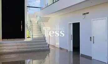 Imagem 3: Belíssima casa assobradada para Venda Condomínio Gaivota 1 - 3 Suítes, piscina, elevador