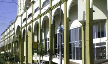 Imagem 3: Shopping Center à venda, 109 lojas, 86 vagas descobertas e 14 vagas cobertas, área total c