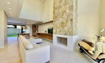 Imagem 2: Casa decorada 4 suítes no Condomínio Sunset Xangri-Lá