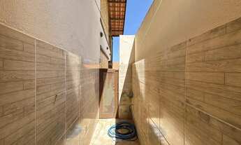 Imagem 9: Sobrado para venda possui 100 metros quadrados com 3 quartos em Porto das Dunas - Aquiraz