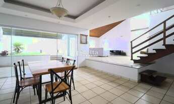 Imagem 9: Casa residencial com 4 quartos sendo 4 suíte disponível para locação e venda no bairro Lid