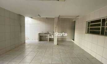 Imagem 4: Casa estilo sobrado com 4 dormitórios à venda, 266m² por R$ 950.000 - Centro (Fundinho)