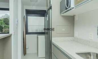 Imagem 7: Apartamento mobiliado de 1 dormitório, suíte, com 49 m² de área privativa, 1 vaga