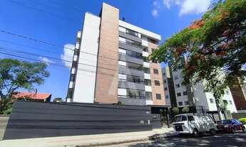 Imagem 2: Apartamento com 3 dormitórios, sendo uma suíte, no bairro Glória