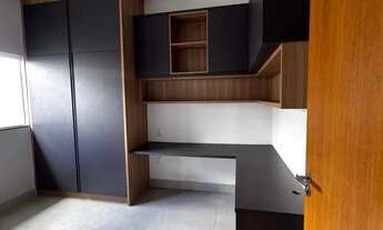 Imagem 5: CASA DE ALTO PADRÃO COM PISCINA - 3 QUARTOS - MÓVEIS PLANEJADOS