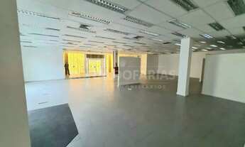 Imagem 2: Prédio Comercial para Alugar Bairro do Socorro Avenida de Grande Fluxo 867 m²