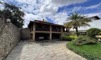 Imagem: Casa para aluguel, 6 quartos, 3 suítes