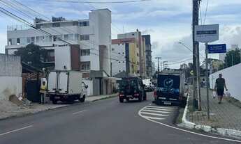 Imagem 3: Apartamento 3:qtos + DCE, à 50 mts a beira mar do Bessa, vista mar...R$ 3.000