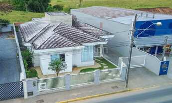 Imagem 2: Você merece morar com conforto e estilo em Rio dos Cedros!