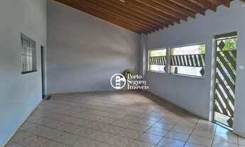 Imagem: Casa com 2 dormitórios e com edícula à