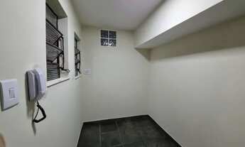 Imagem 5: Casa Mosela - rua principal - garagem 4 carros - piscina