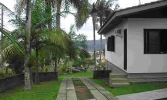 Imagem 5: Linda casa com jardim em Rio Maina , 3 quartos , 2 banheiros, 2 salas