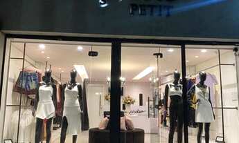 Imagem 6: Repasse de loja moda feminina decorado completo