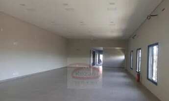 Imagem 3: Ponto comercial para aluguel tem 341 metros quadrados