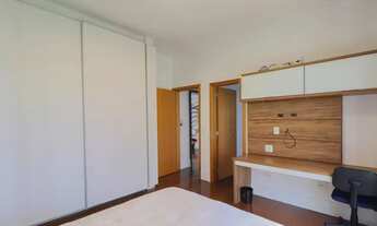 Imagem 3: Sobrado para venda possui 329 metros quadrados com 4 quartos em Alto da Lapa - São Paulo