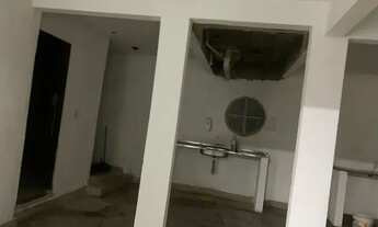 Imagem 6: ALUGO LOJA CURICICA 60M2 2 VGS 2 BANHEIROS COZINHA