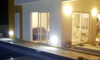 Imagem 6: Casa para venda com 146 metros quadrados com 4 quartos