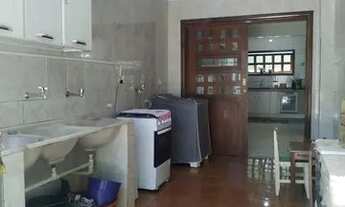 Imagem 2: ATENÇÃO! Exclusivo! Vendo LINDA casa ! Com 240m²! QR 104! 5 Quartos! Ac.Financiamento!