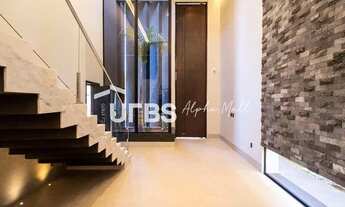 Imagem 2: Casa de condomínio para venda com 292 metros quadrados com 4 quartos