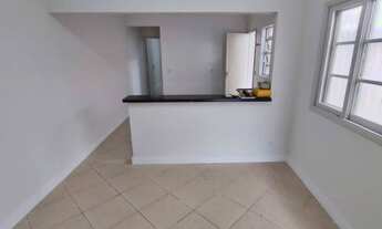 Imagem 6: Casa para venda possui 80 metros quadrados com 2 quartos em Guilhermina - Praia Grande - S