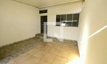 Imagem 3: Casa para Aluguel - Parque Trindade, 2 Quartos, 78 m2