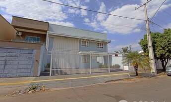 Imagem: Prédio Comercial, Rua Isabela Moraes Fernandes