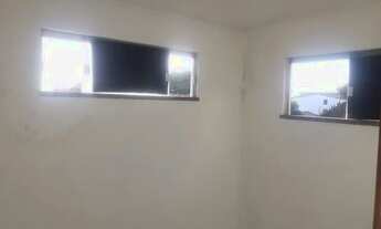 Imagem 4: Kitnet , Cambeba , 1 quarto , sala e cozinha e banheiro todo na cerâmica