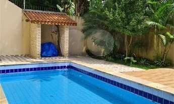 Imagem: LINDA CASA COM PISCINA NO BARRO BRANCO