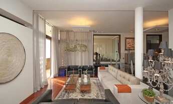 Imagem 3: Casa para venda possui 700 metros quadrados com 4 quartos em Mangabeiras - Belo Horizonte