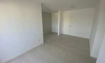 Imagem 4: Apartamento á venda 2 Dormitórios com Suíte em Barreiros - São José - SC