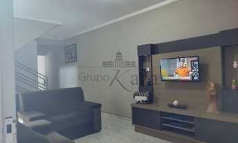 Imagem 1: Casa Sobrado em São José dos Campos