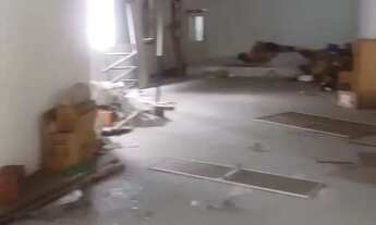 Imagem 3: Espaço Amplo Galpão / depósito com aluguel por R$2.000 /mês