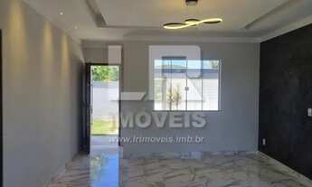 Imagem 2: Casa moderna, estilo contemporânea com 3 quartos e quintal amplo, ótimo bairro *IP11