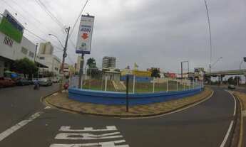 Imagem 2: Excelente terreno de esquina com 2767m²